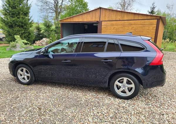 Volvo V60 cena 43000 przebieg: 263000, rok produkcji 2015 z Dęblin małe 67